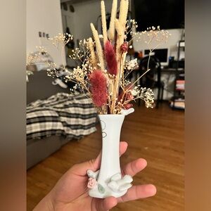 Thrifted flower vase